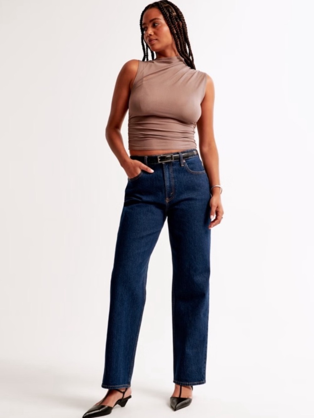 Abercrombie & Fitch Curve Love High Rise The Vintage Straight Jeans — 34/18S
